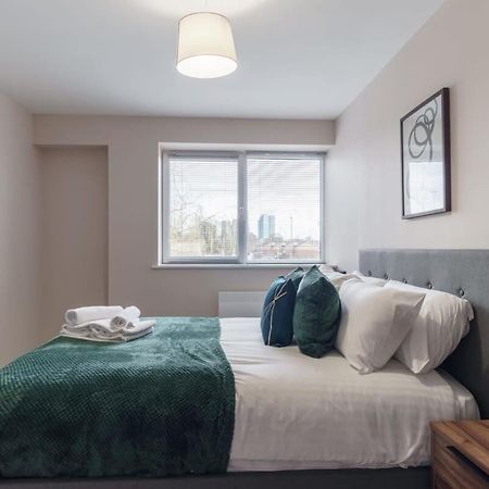 Bright 2 Bed Apartment Manchester - Sleeps 4 Экстерьер фото